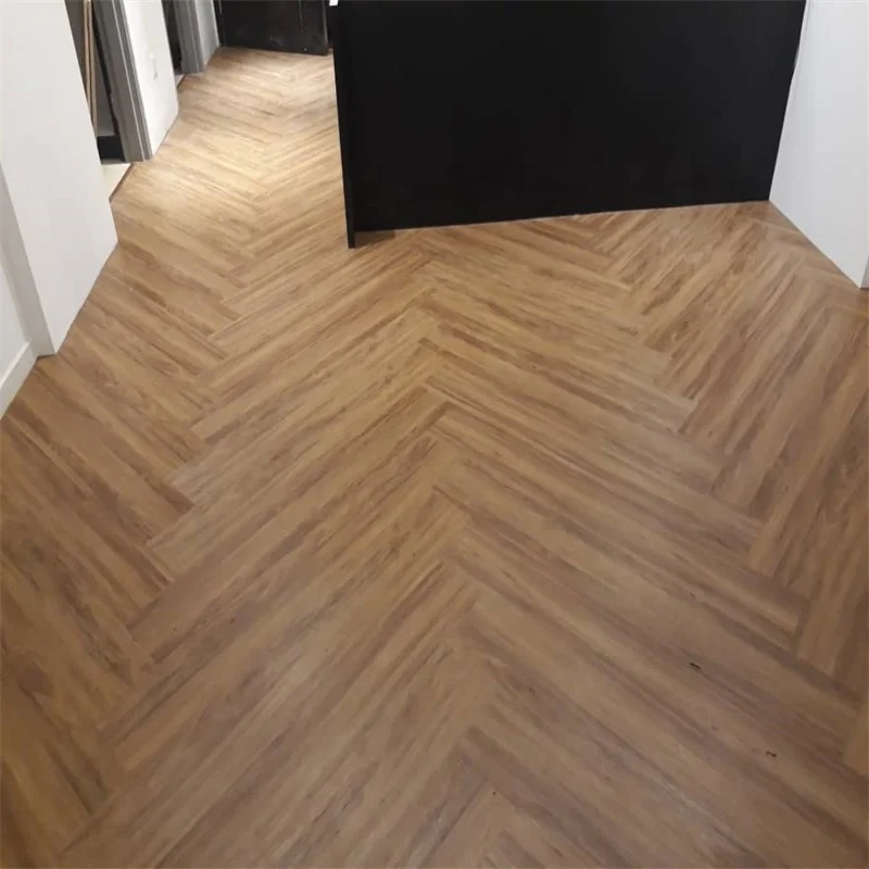 Middle East and South East Asia Popular and Hot Sale Easy Installation Herringbone Waterproof Rigid Core Hybrid Vinyl Floor