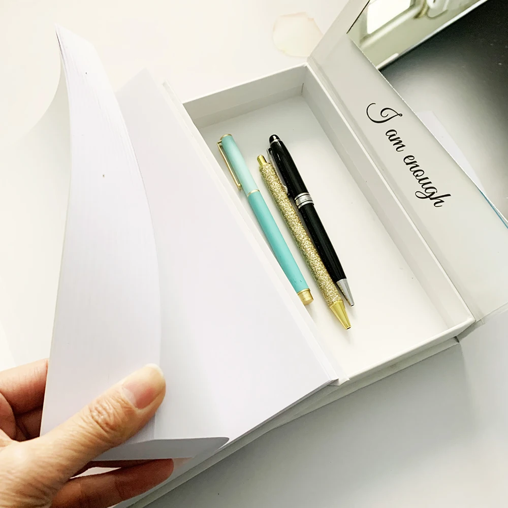 Fashion Home Living Room Channel Modern Leather Blank Book Hardcover Designer Books Box Fake Decoration Luxury Custom Decor Book