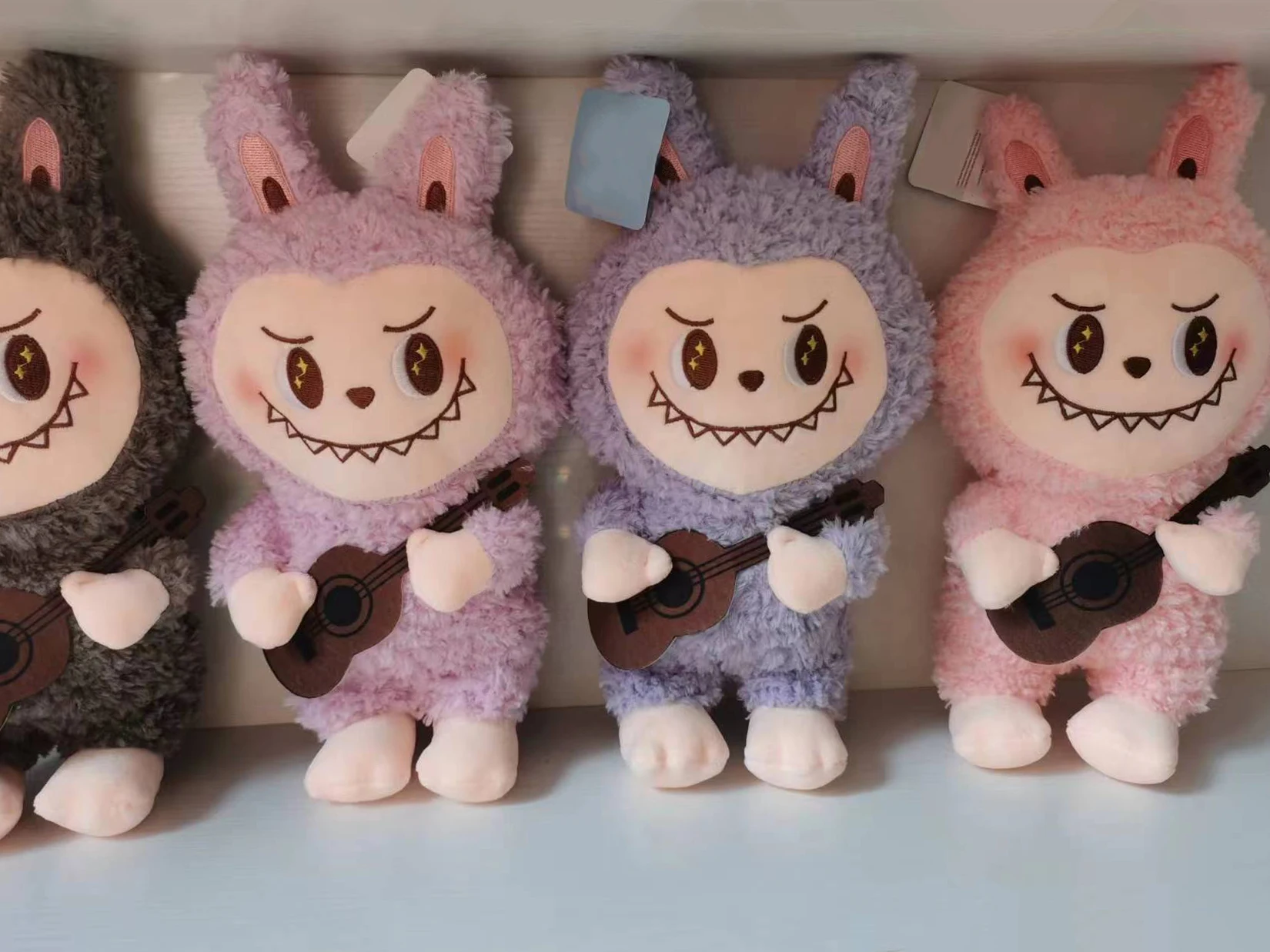 HL 2024 New Labubu Macaron POPS MARTed Doll Soft Stuffed Labubu Monster Figure Plushes Toys With Carrot Guitar