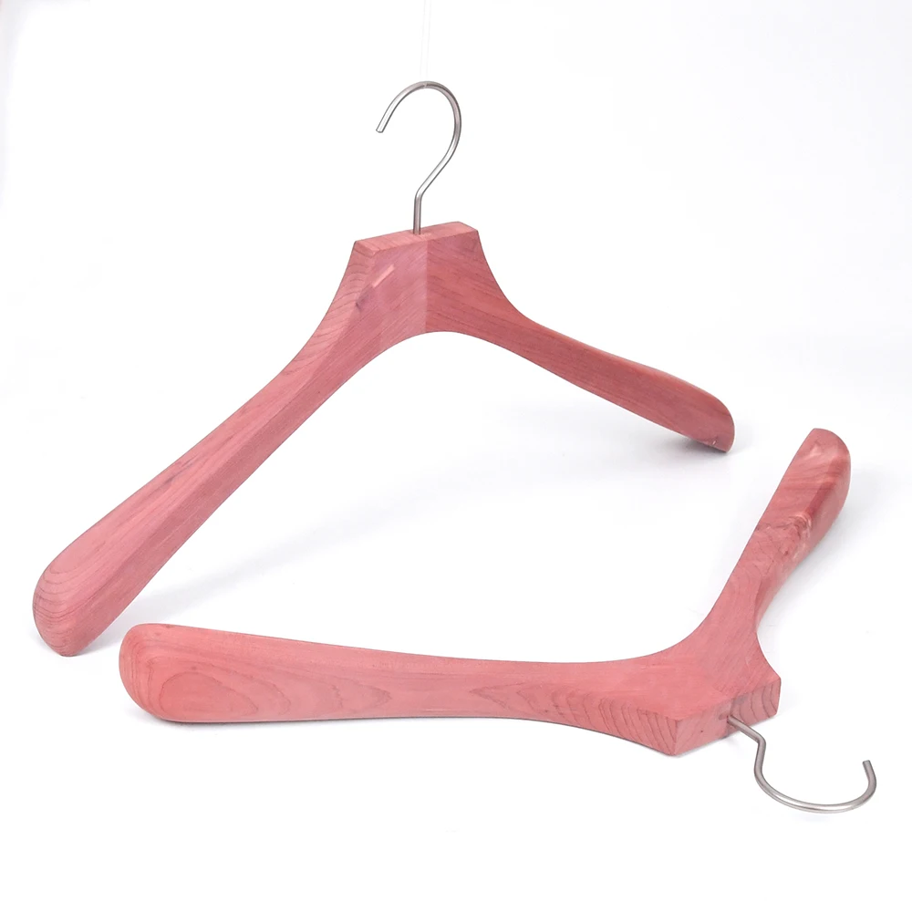 Custom Logo No Painting Cedar Coat Hanger Luxury Red Cedar Wooden Hangers for Clothes