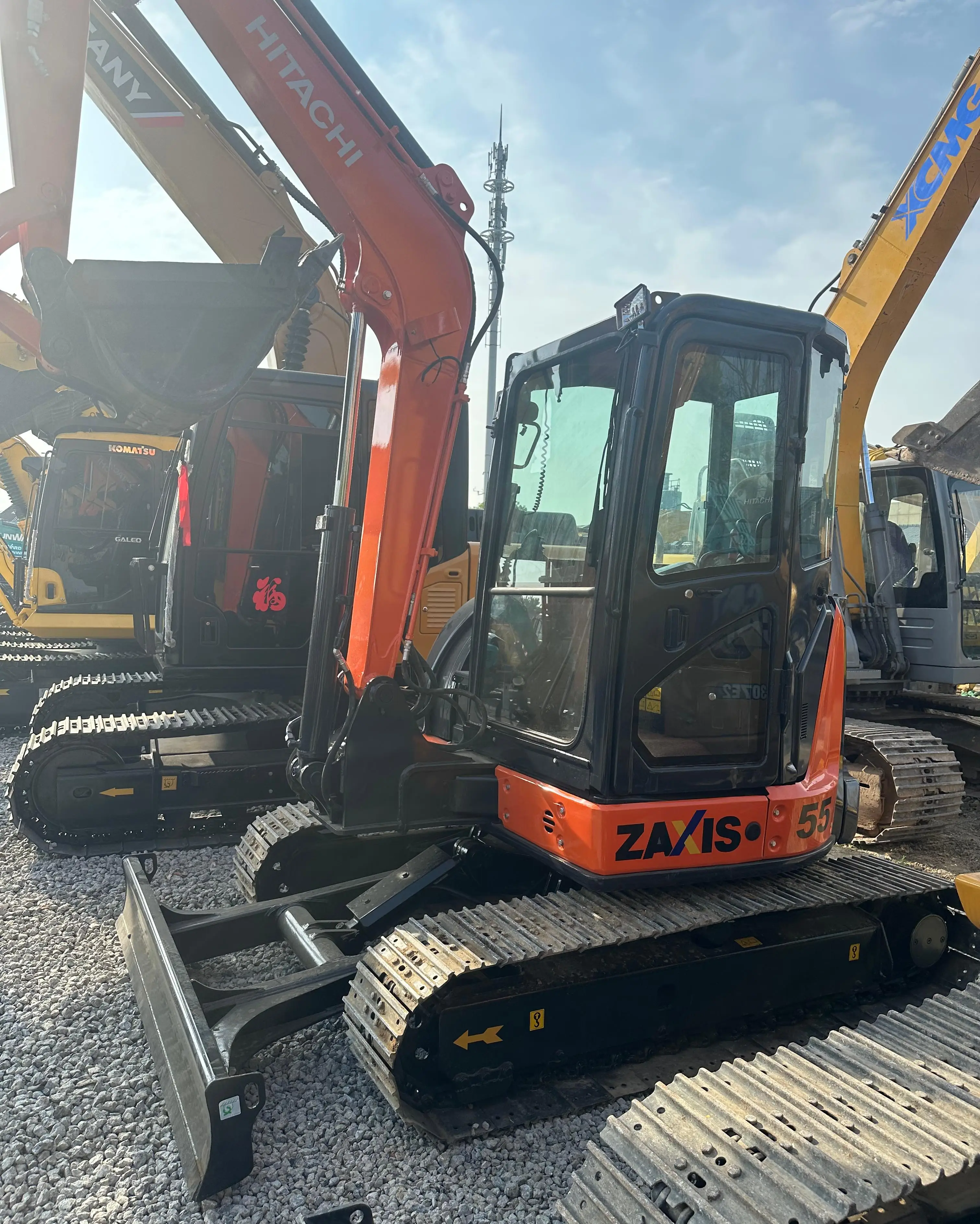 Hitachi Zaxis 55 Япония 5 тонн zx55/zx55u/zx55us/zx55usr мини-экскаватор резиновый гусеничный экскаватор для продажи