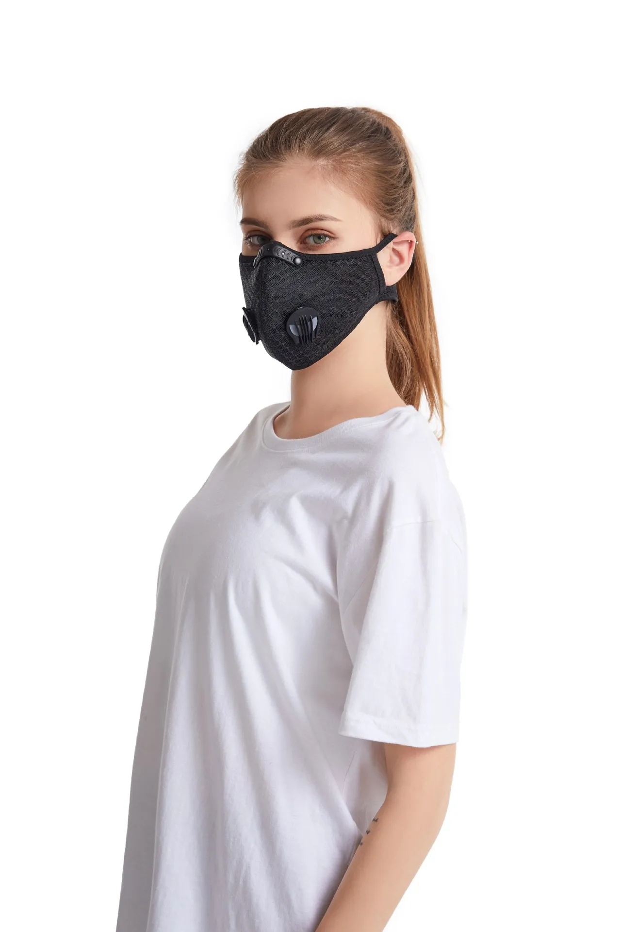 
New Customized Sport Face Cover with Valve Washable & Breathable Mouth Covering for Men Women 