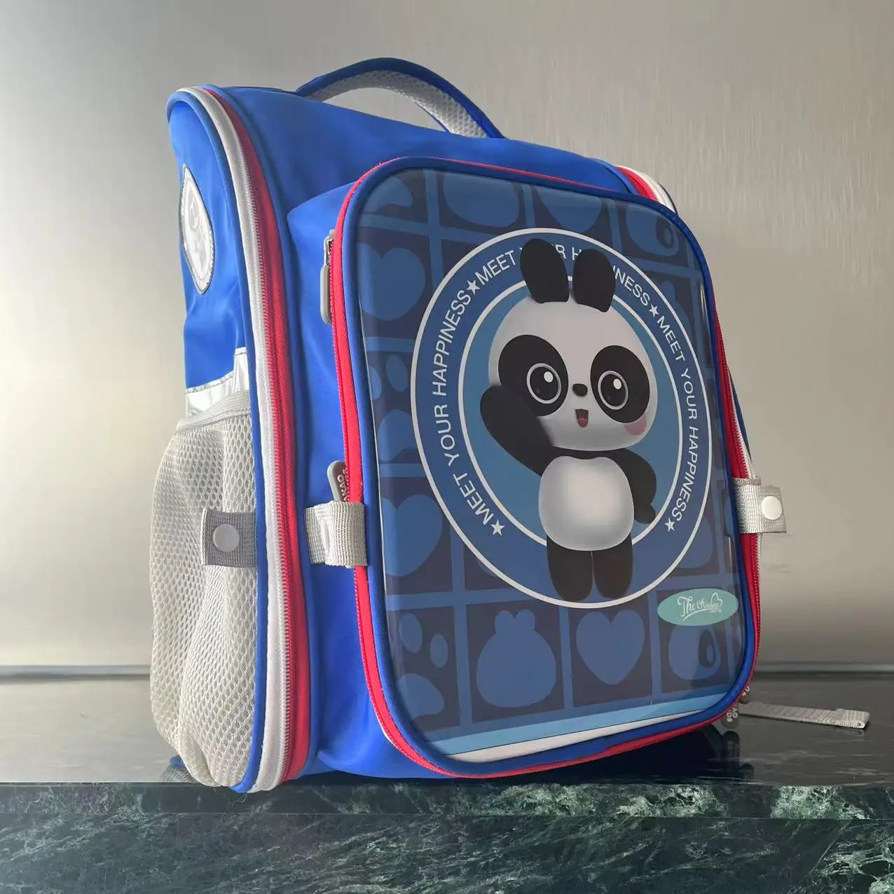 Wholesale Unisex Kawaii Waterproof Schoolbag Large Capacity Backpack for Primary School Kids Lightweight with Zipper Closure