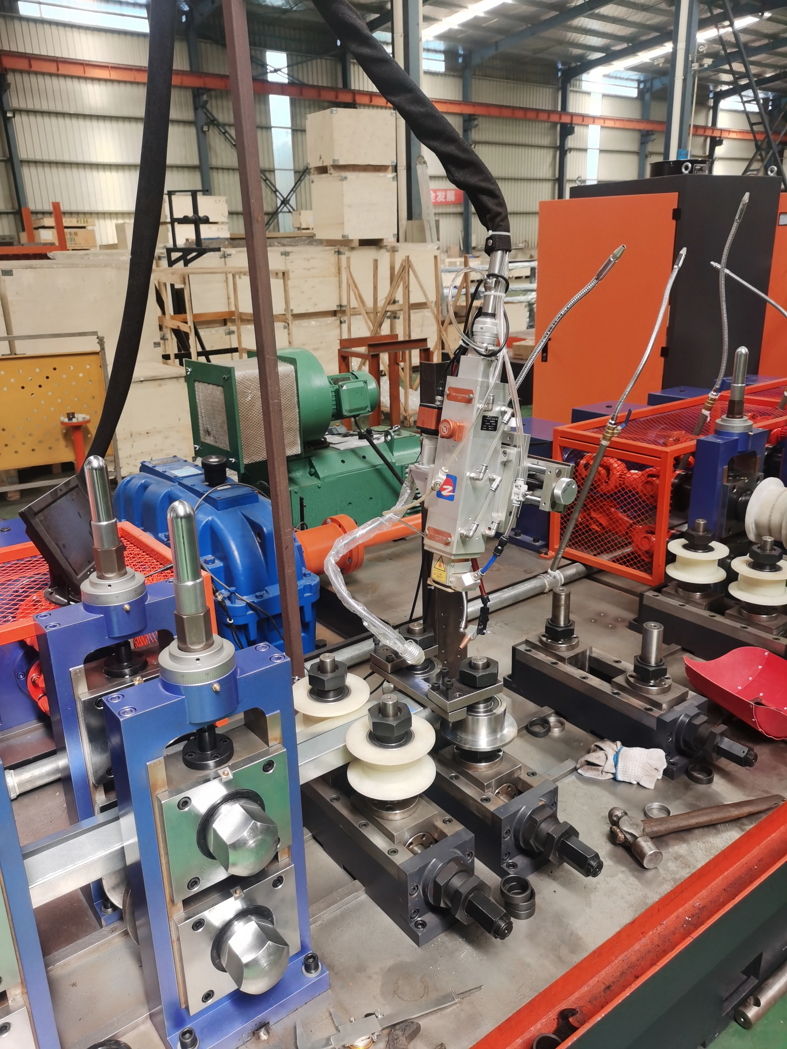 High Quality Stainless Steel Tube Mill Line Industrial Laser Welding SS Pipe Making Machine