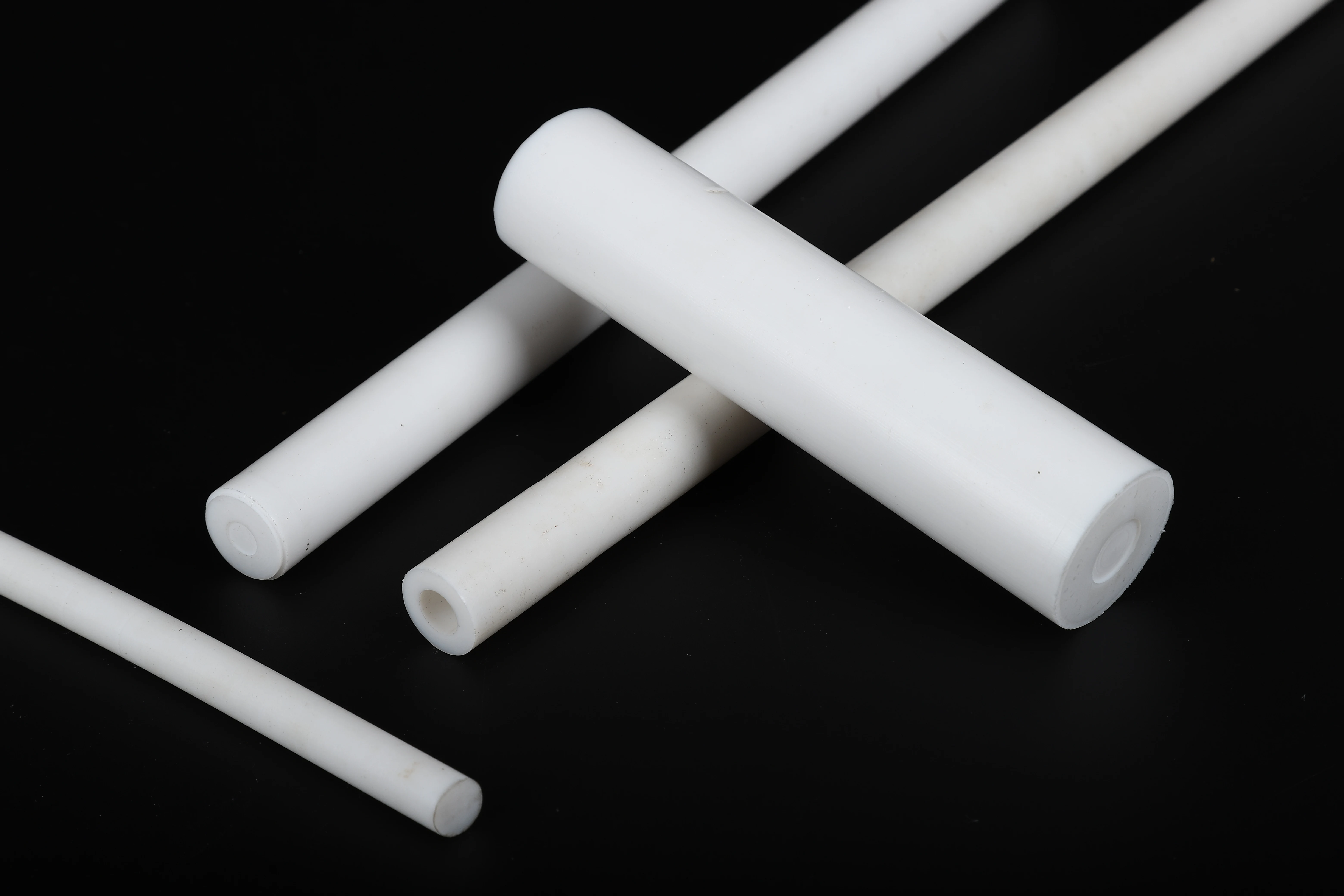 China factory Tetrafluoro extrusion rod PTFE extrusion rod