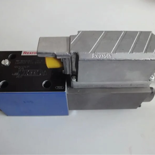 Proportional electro-hydraulic control  valve 4WRPEH10C4B100L-2X/G24K0/A1M_0 811 404 803  hydraulic valve