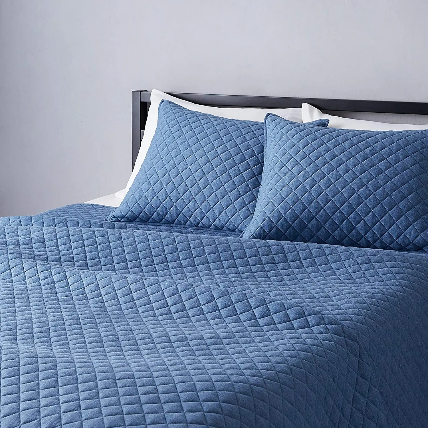 Cotton Jersey Quilt and Shams Bed Set, Down-Alternative Quilt - King