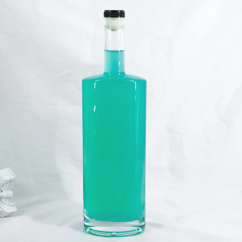 High quality 750ml  oval round glass wine liquor whisky bottle with cork