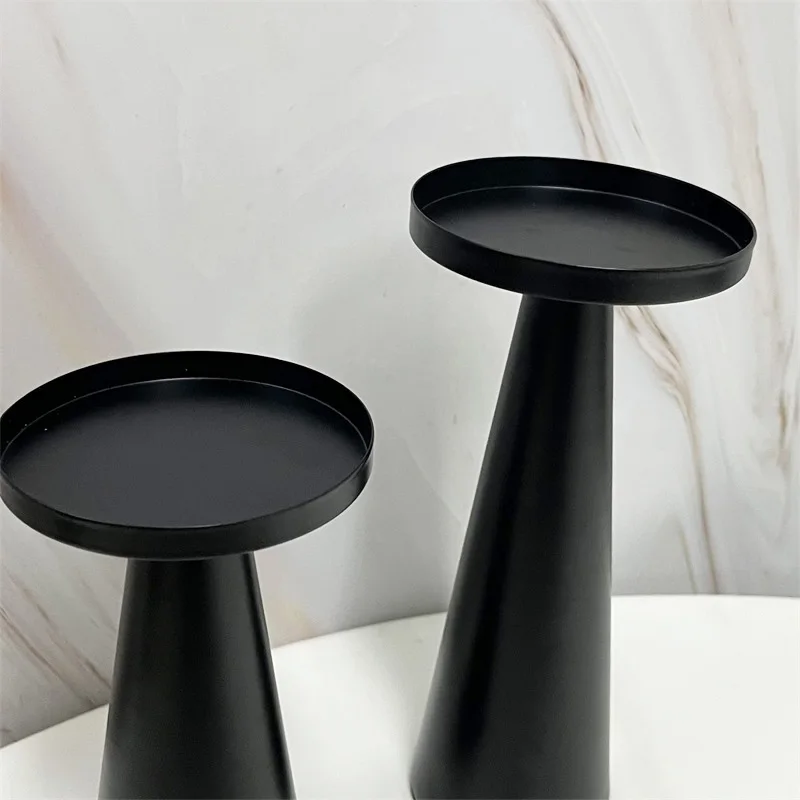 Candle Holders Modern Metal Candlestick Wedding Candle Stand Exquisite Christmas Desktop Party Decor for Home Decor Black Gift