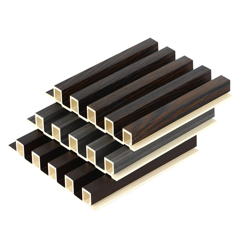 Декоративная стеновая панель из компрессионного ДПК для наружной облицовки стен