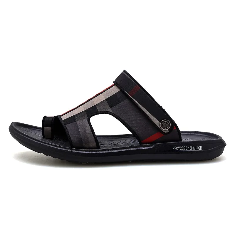 
2020 Summer new outdoor beach shoes non-slip shoes with soft soles for men 