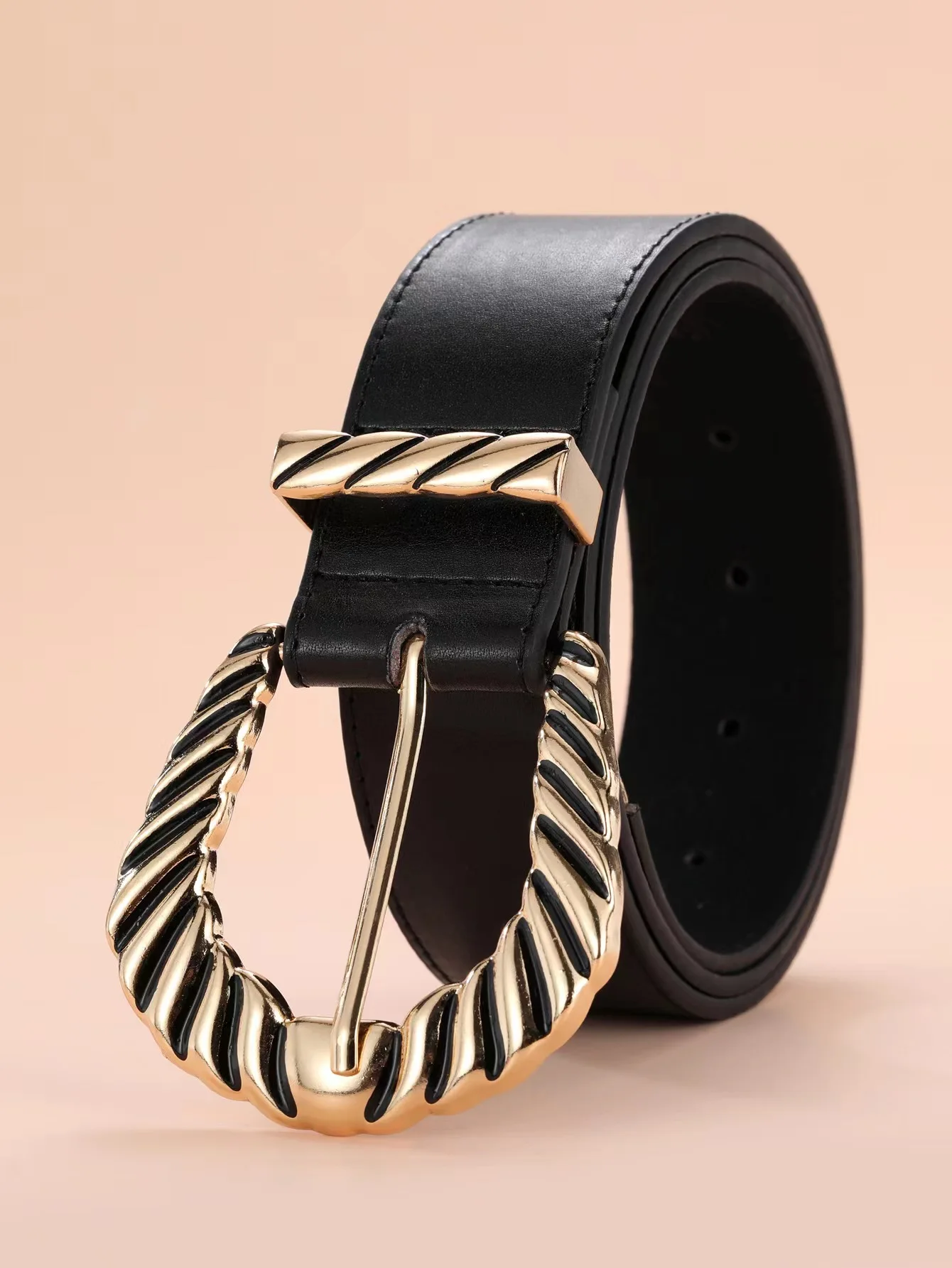 Women leather design New retro grand triangular tail buckle fashion versatile belt