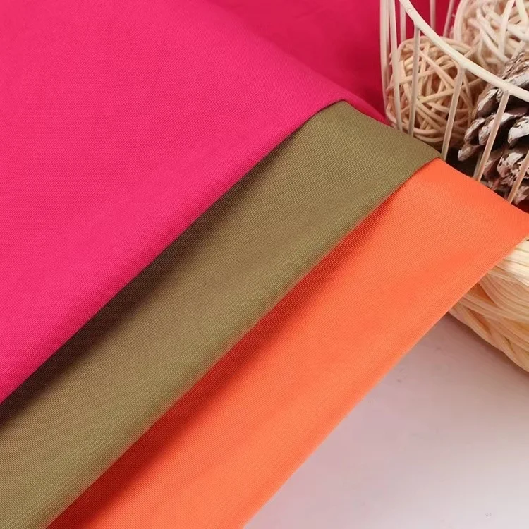 high quality  polyester and elastane fabric 120gsm in stock plain fabric material Factory sales