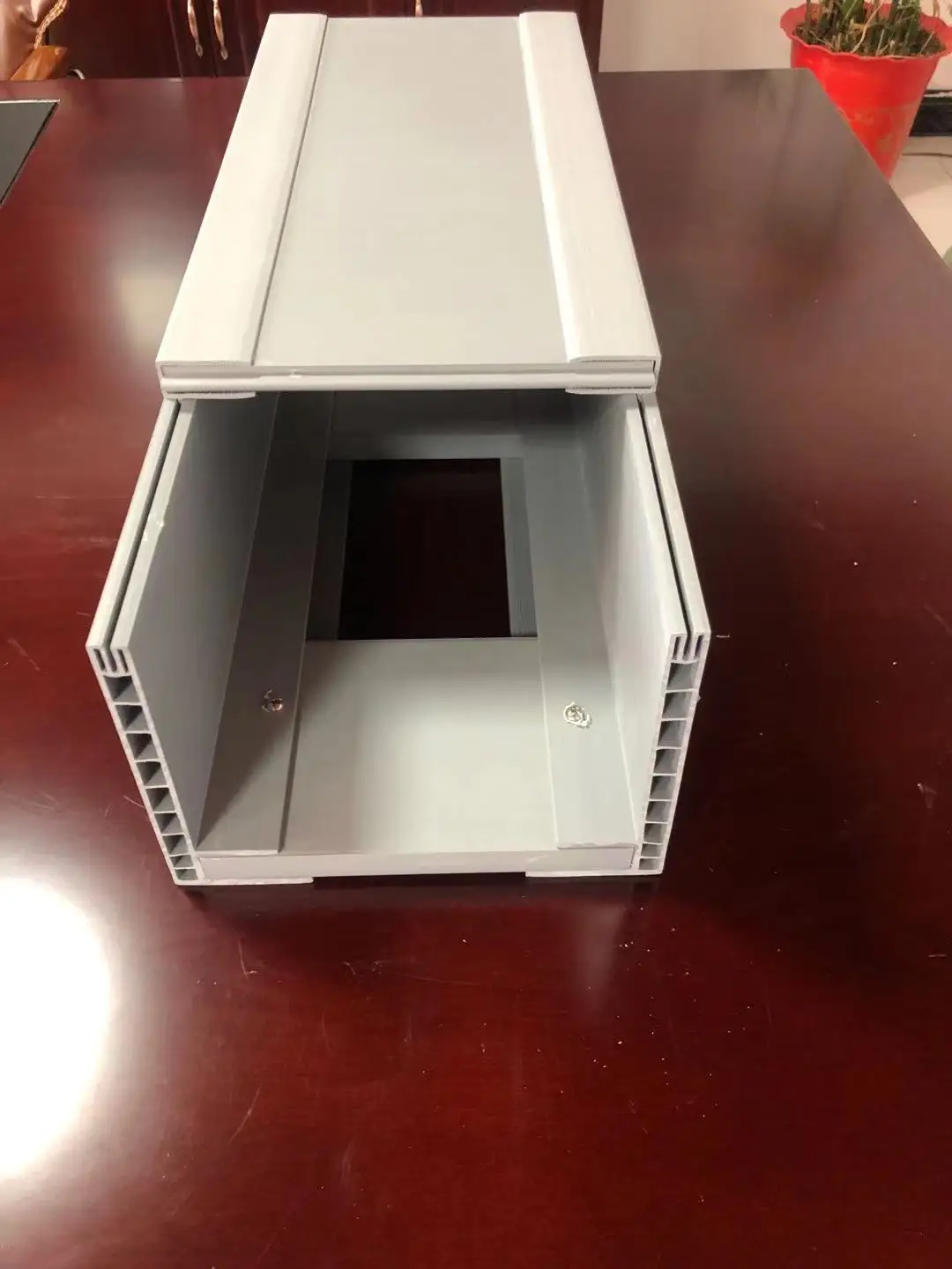 Продажа с завода Стекловолоконная лестница Тип FRP кабельный мост лоток огнезащитной железной дорогой