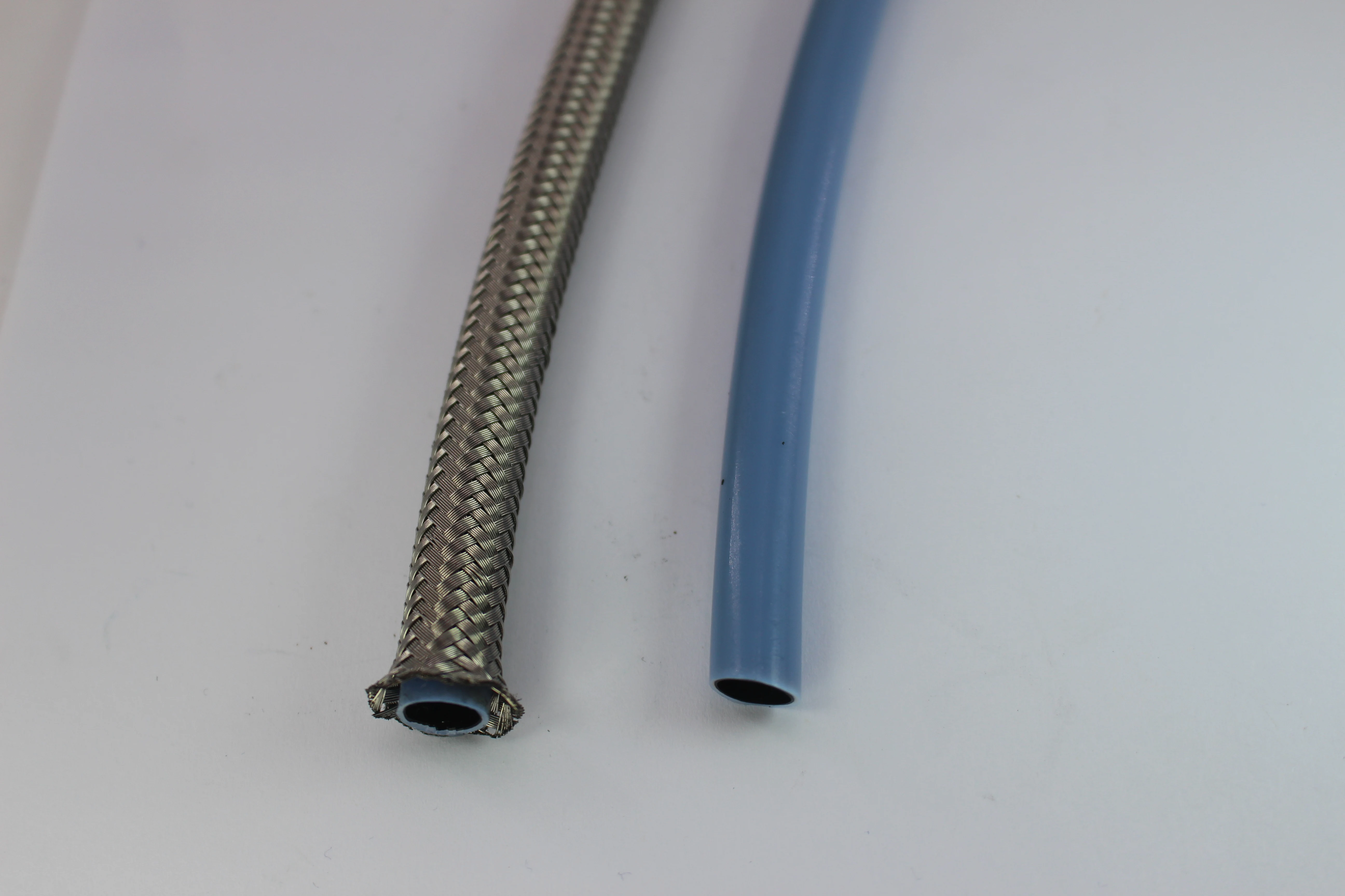High Quality Flexible PTFE Hydraulic Nylon Stainless Steel Braided Hose Oil Cooler Hose