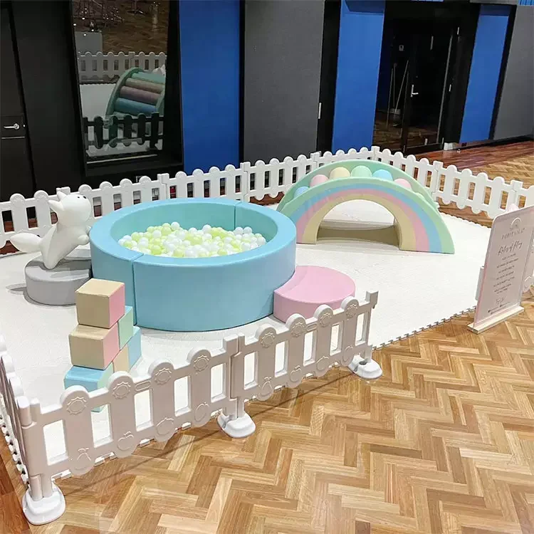 Manufacturer White Fence Kids Outdoor Soft Playground for Children Toys Play Set