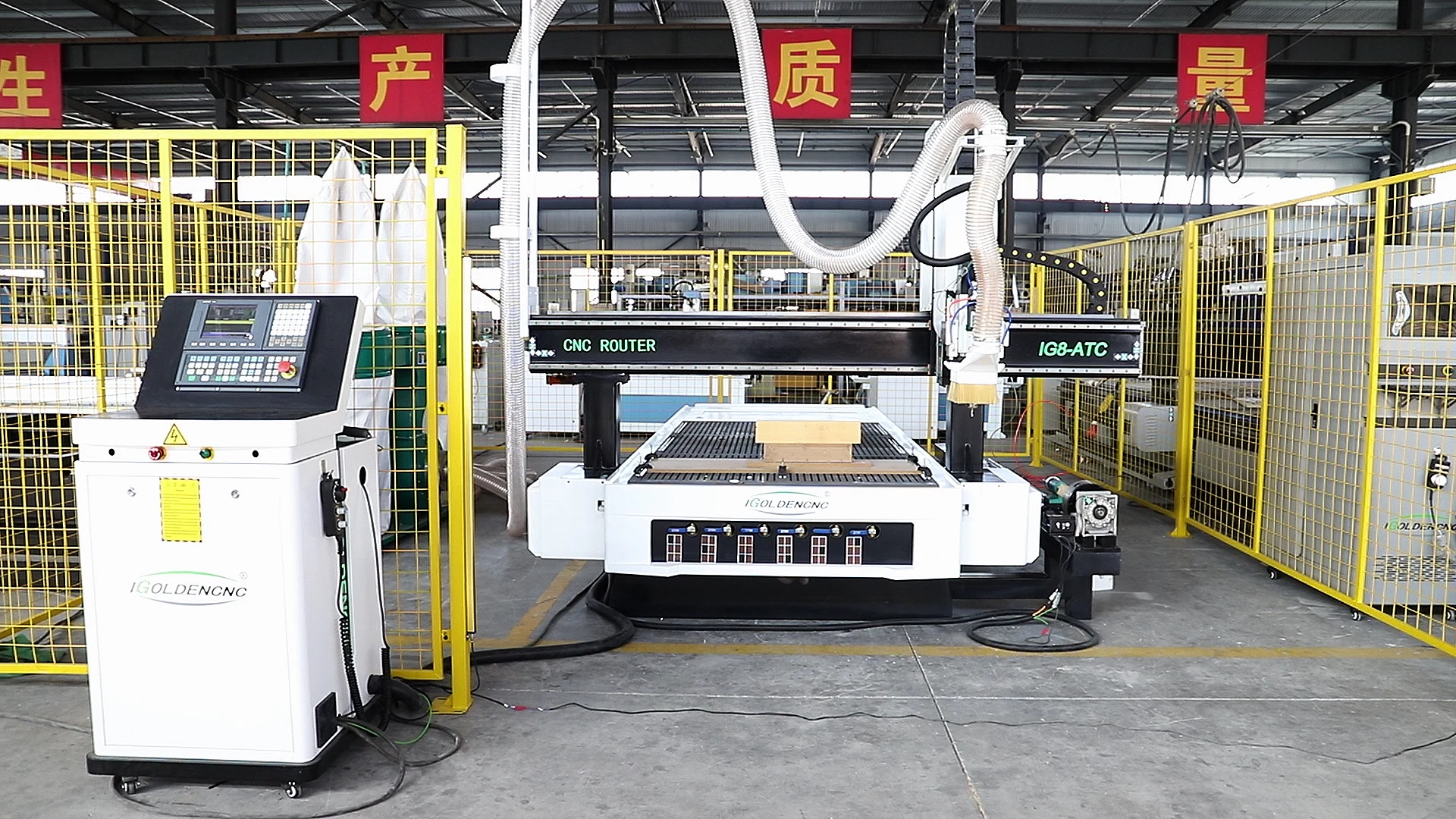  4*8ft cnc router woodworking machine 1325 atc wood carving for mdf cutting wooden furniture door