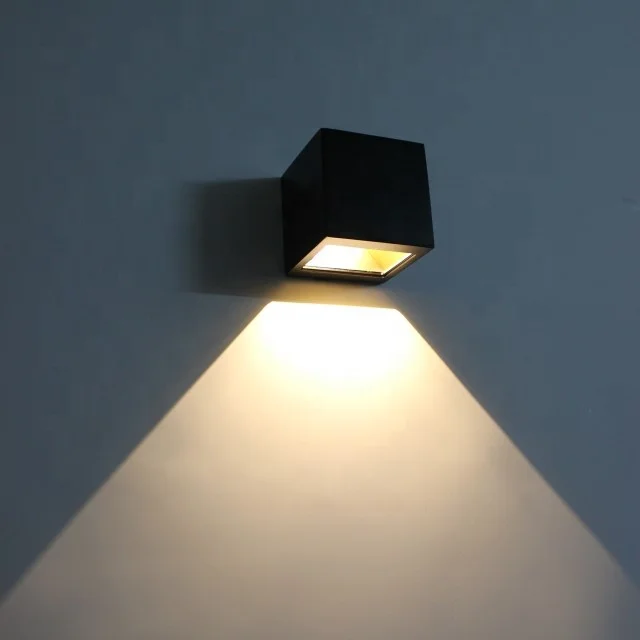 Modern Gold Cubic Luxury  LED 2x3W Outdoor Wall Light Led  Up Down Wall  Decor Mount Lighting  Led Wall Washer light ip54