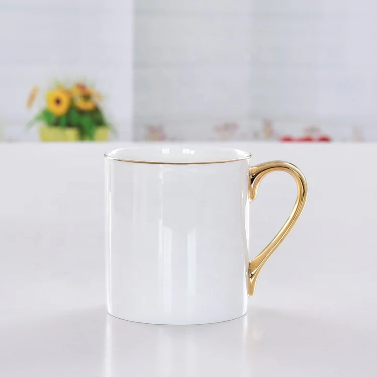 High quality Ceramic coffee mugs Gold rim Bone China  Mugs  with Golden Handle for drinking water coffee tea