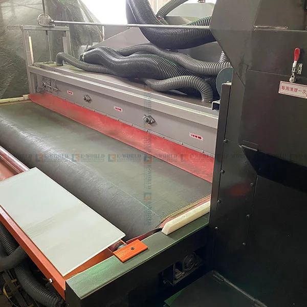 Top quality Good Lowest Price Continuous Dustless Glass Sanding Machine With Endless Speed Conveyor