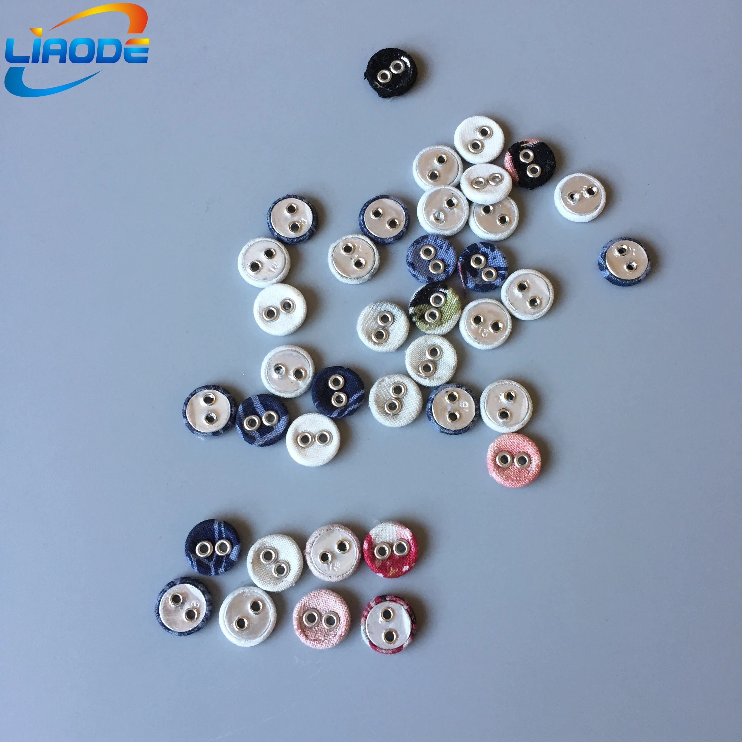 12.5mm pignose fabric two holes eyelet buttons