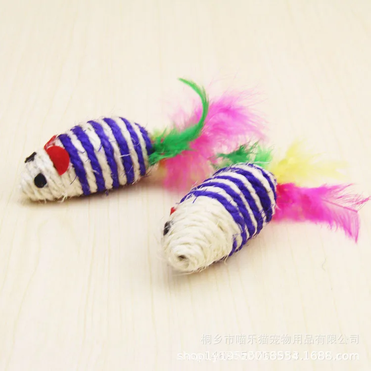 Wholesale 2021 Hot Selling Interactive Sisal Cat Mouse Toy Cat Scratcher Chew Toy