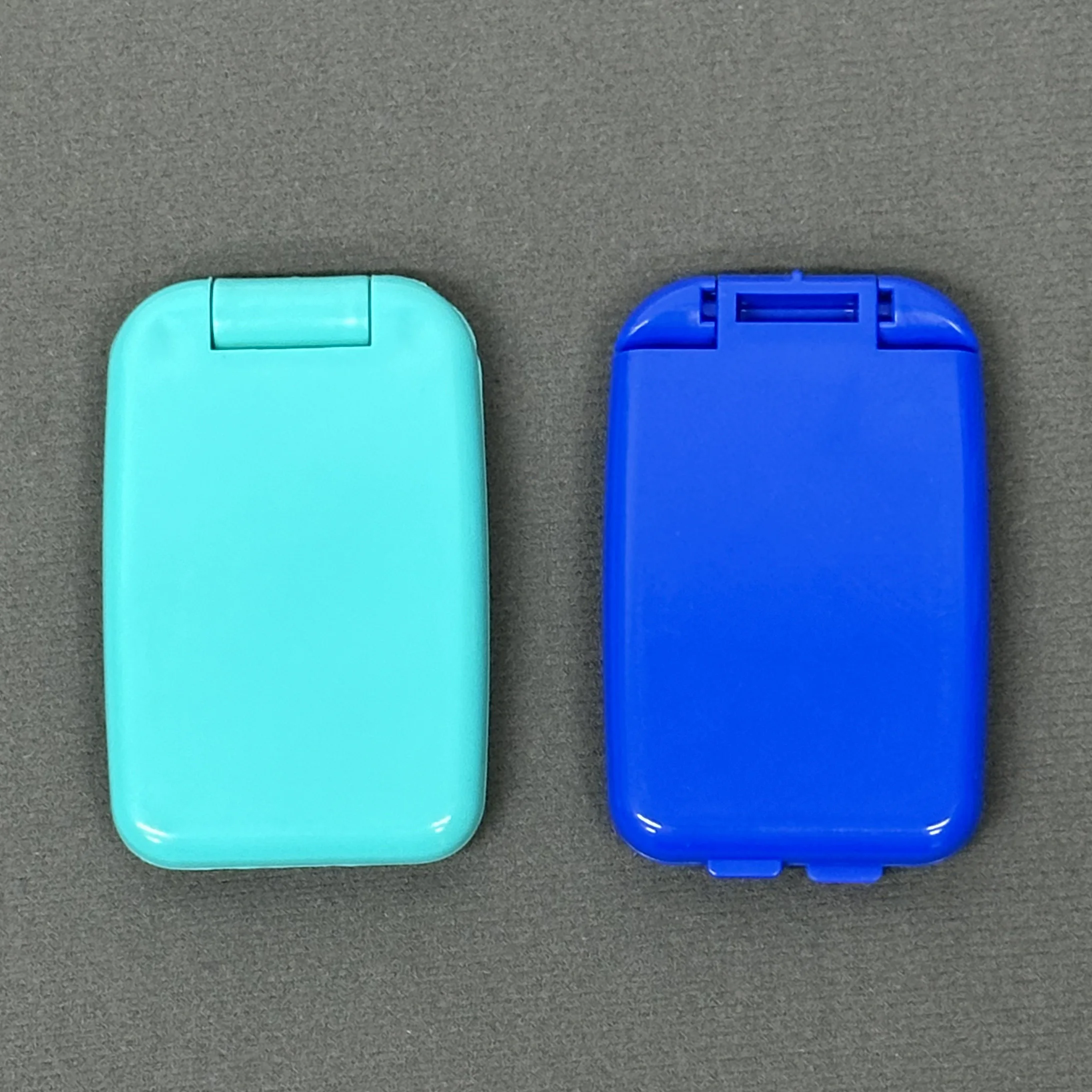 Customized Logo Folding Makeup Mirror Square Plastic Double Sided  Vanity Mirror Promotional Gifts Mirror