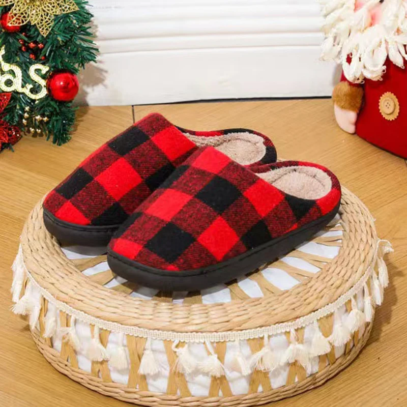 Household Red Grid Plat Warm Shoes Christmas Fluffy Shoes Indoor Plush Cotton Slippers With Santa Claus Elk
