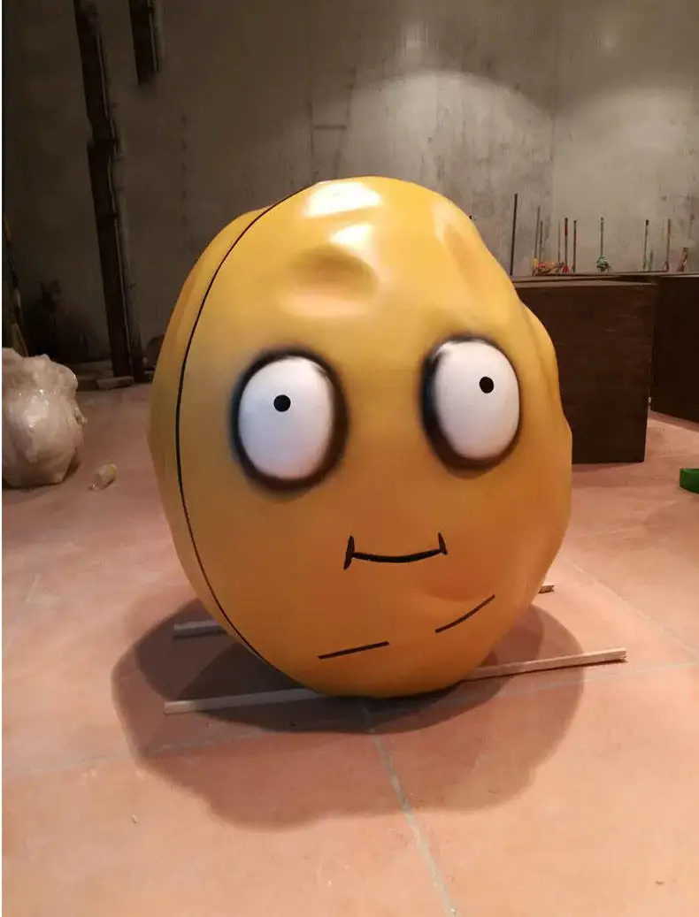 Скульптура из стекловолокна
