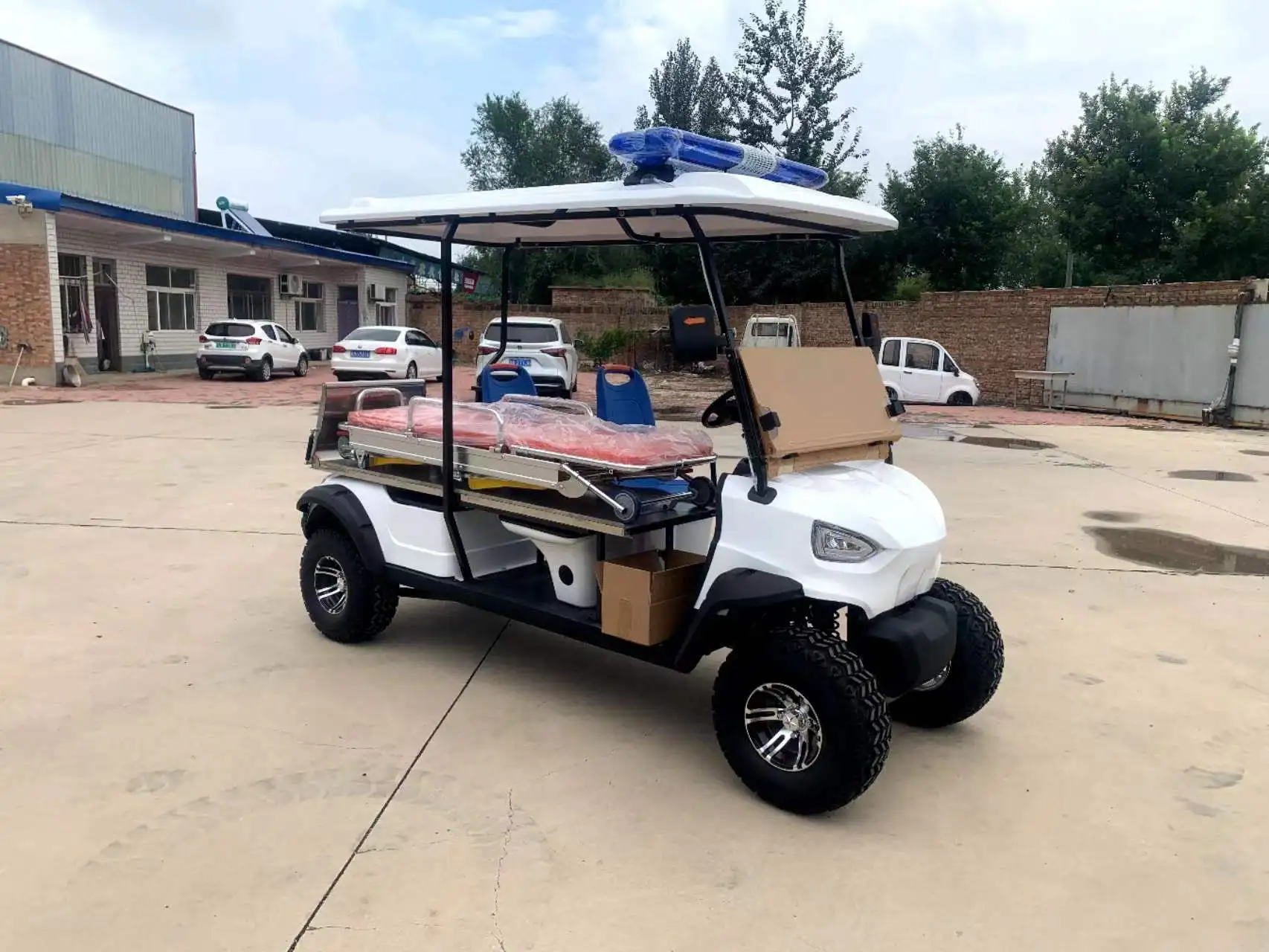 Tour Bus Wholesale 4 Wheel Best Lithium Battery Electric Hunting Electric Car Mini Electric Vehicle Golf Cart Electric Buggy Car