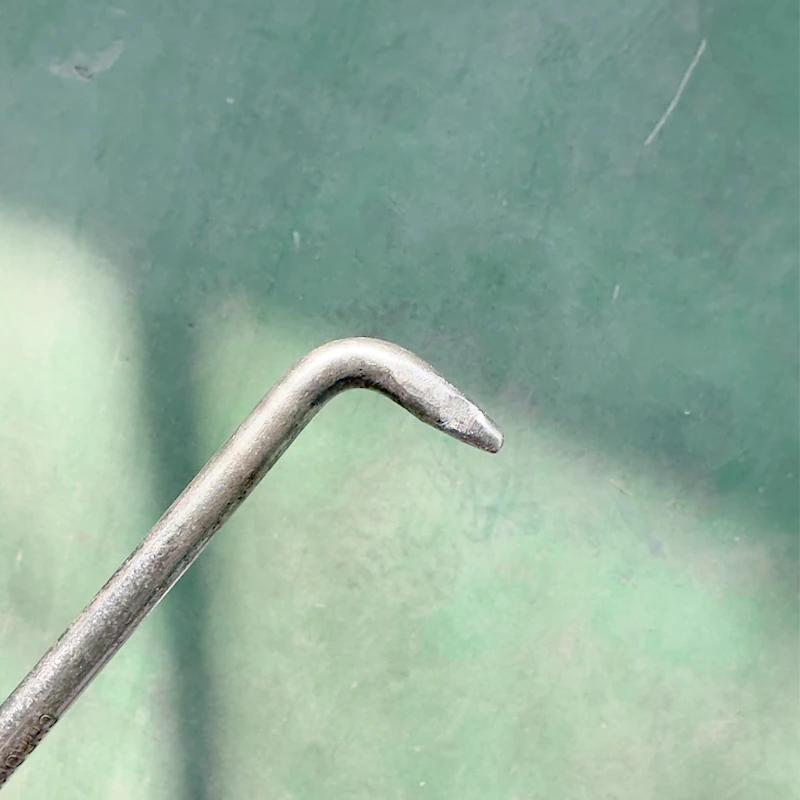 Conveyor belt connector auxiliary installation hook tool