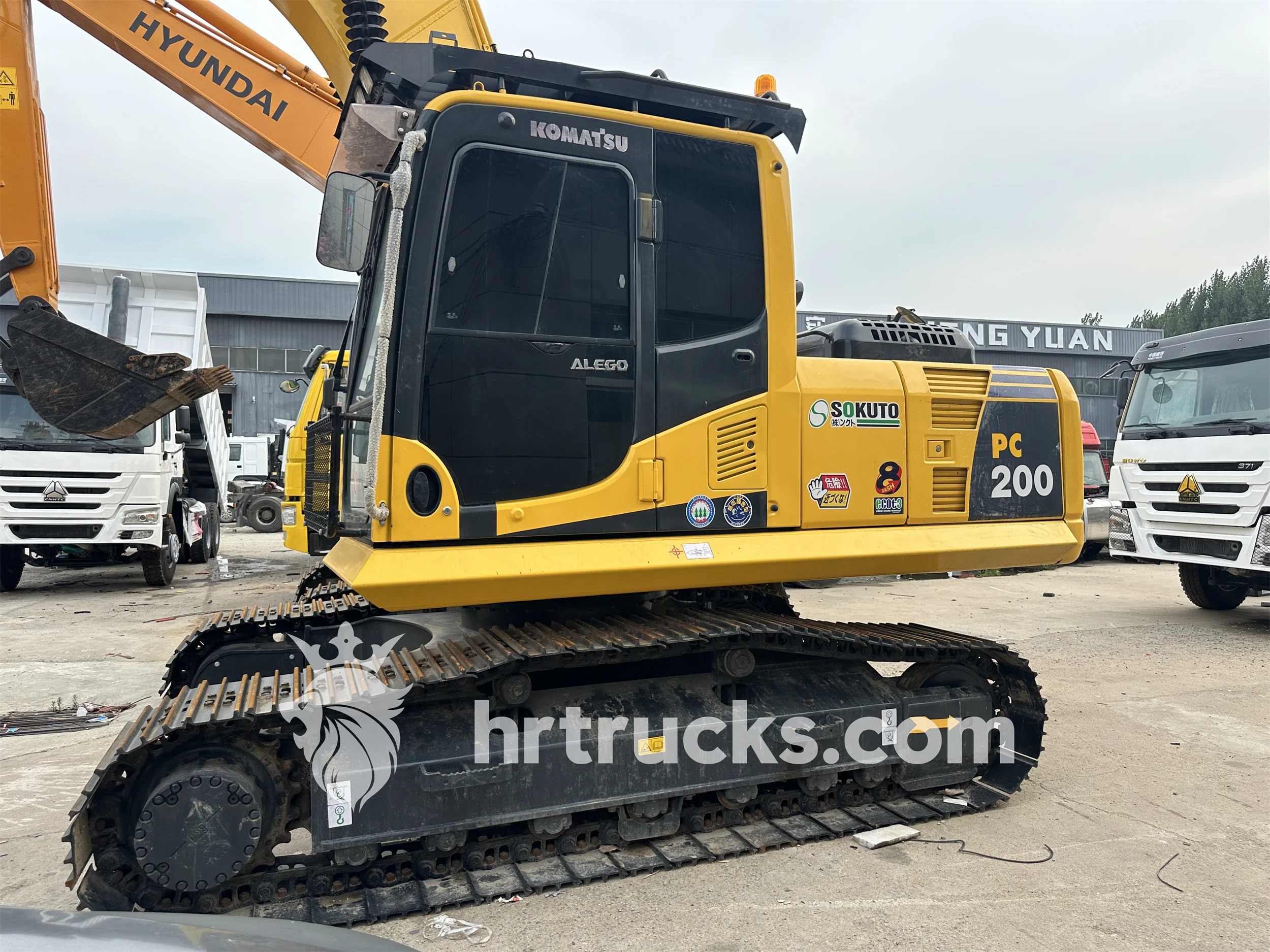 High Quality Used Komatsu PC200 Hydraulic Excavator from Japan Excellent Value with Competitive Price for Sale