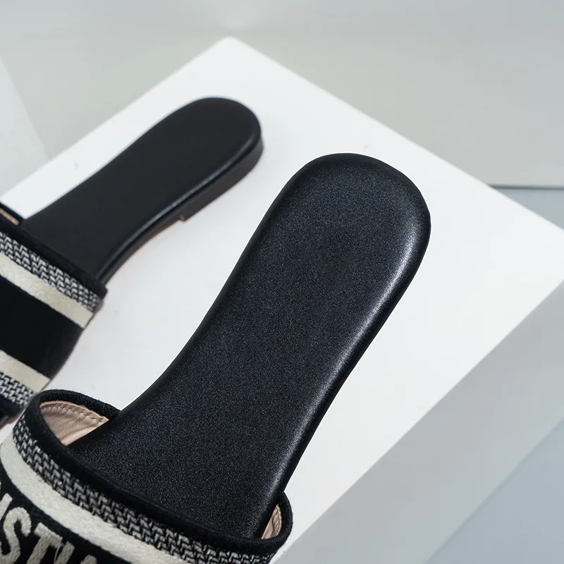 Wholesale designer brand shoes ladies leather sandals lady flat slippers for women