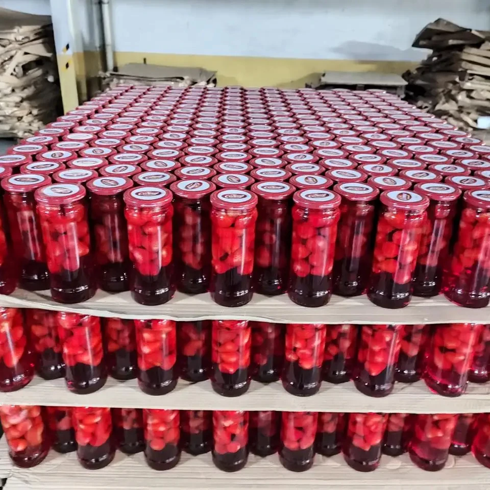 Factory Wholesale Bulk Fresh Strawberry Fruit in Cans Hot Sale Canned Strawberry In China