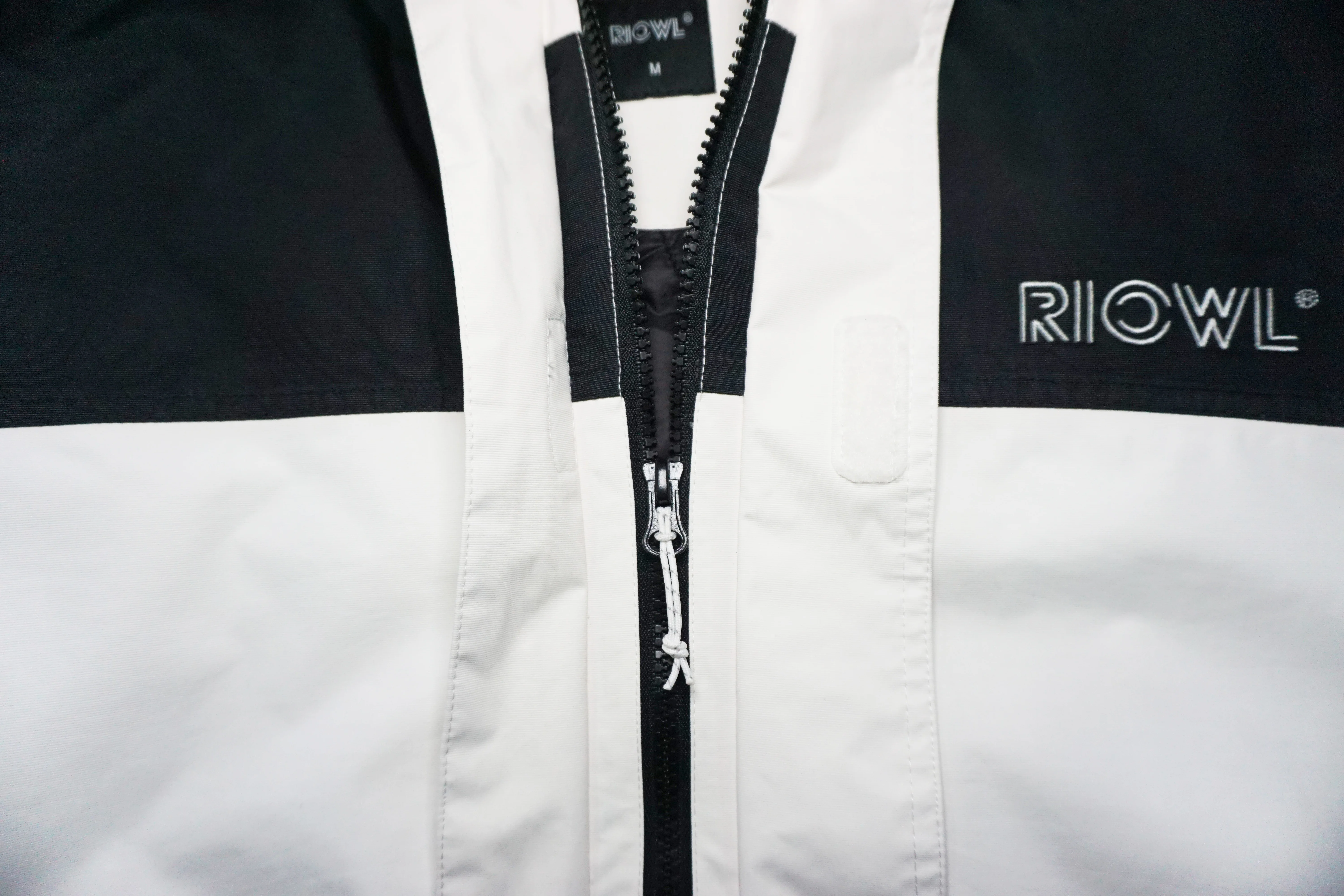 Men Pullover hooded Windbreaker Windproof Waterproof Outdoor Jacket Color Blocked Sportswear Windcoat Sailing Jacket