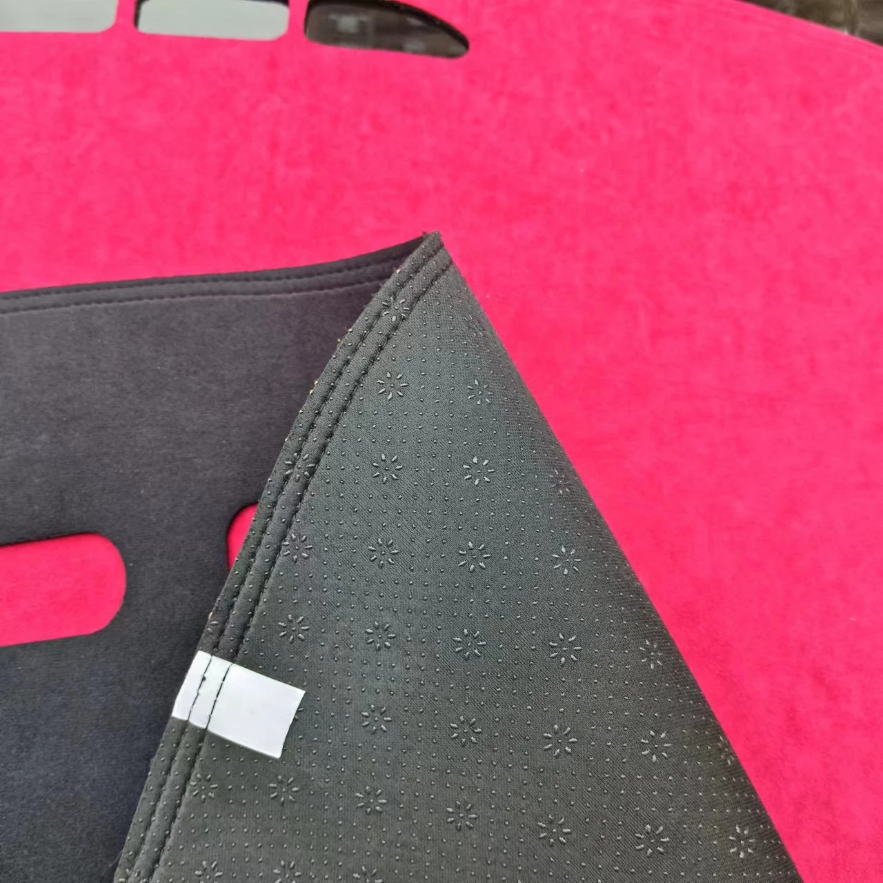 Automotive custom dashboard cover Hyundai Toyota Automotive  chamois silicone anti slip mat