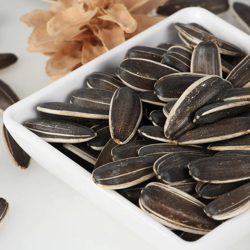Guarantee of authentic roasted seeds and nuts in Inner Mongolia specifications for sunflower seed