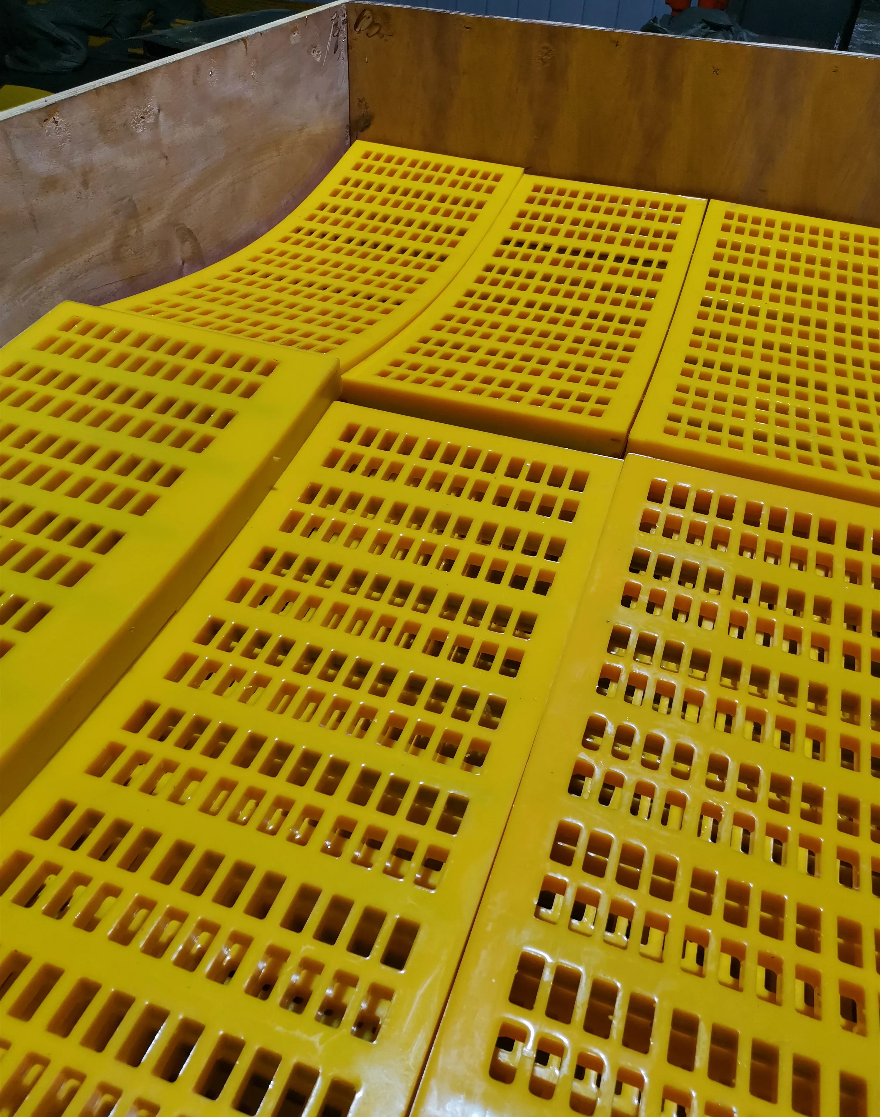 High Efficiency Linear Vibrating Screen Mesh Polyurethane Sieve