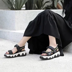 2022 HAPPY CHINA New arrival New casual  women sport sandal leather thick soles wave soles lady beach sandal INS trend shoes