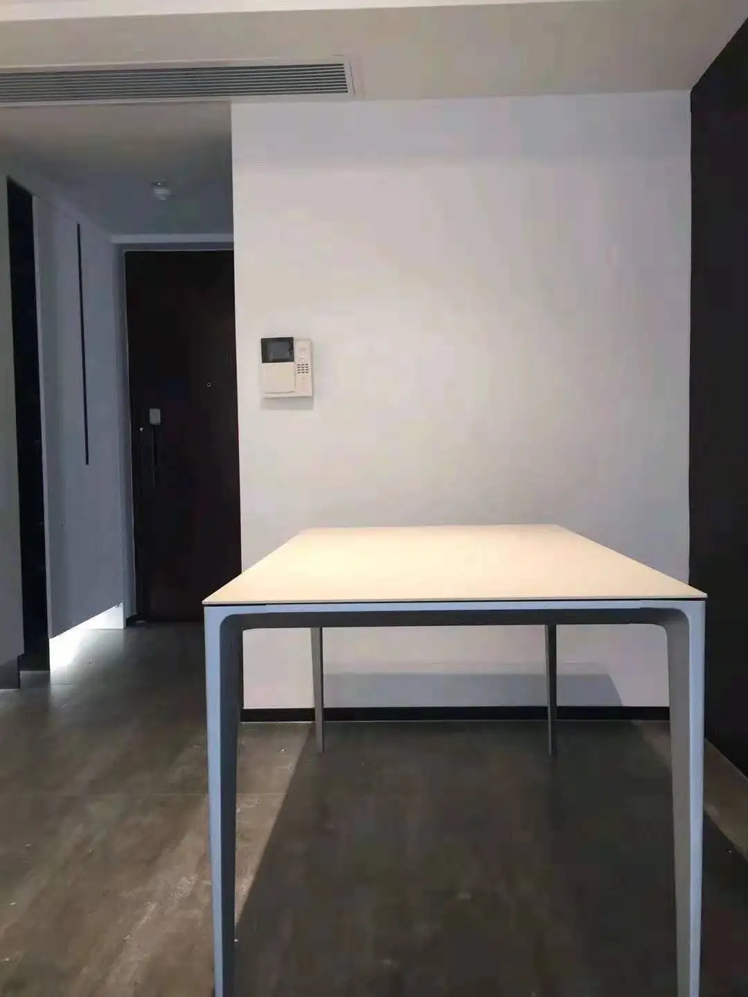 12 mm straight corner grey ceramic dining table