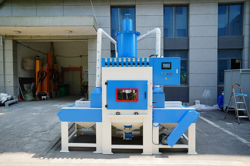 Industrial sandblaster automatic belt conveyor sand blaster cabinet