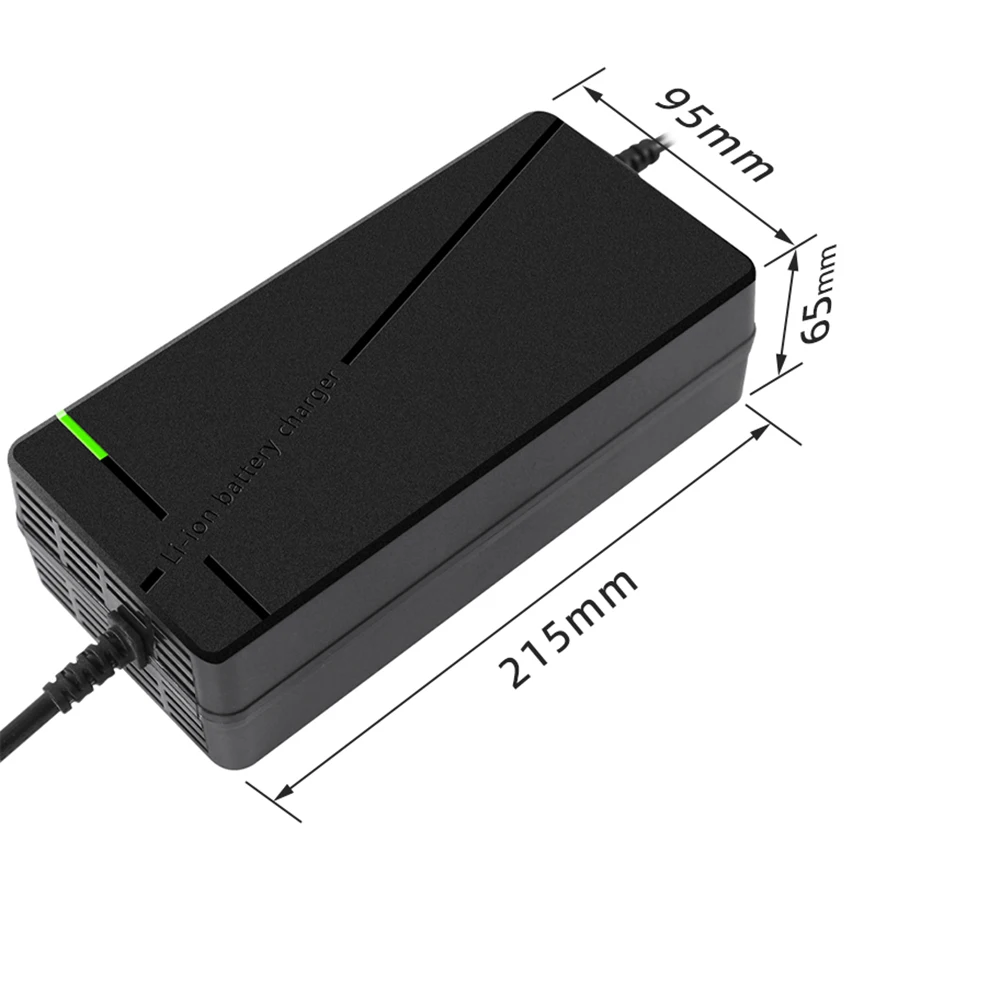 Factory Direct Sales Stable And Portable Universal Battery Charger Waterproof Battery Charger