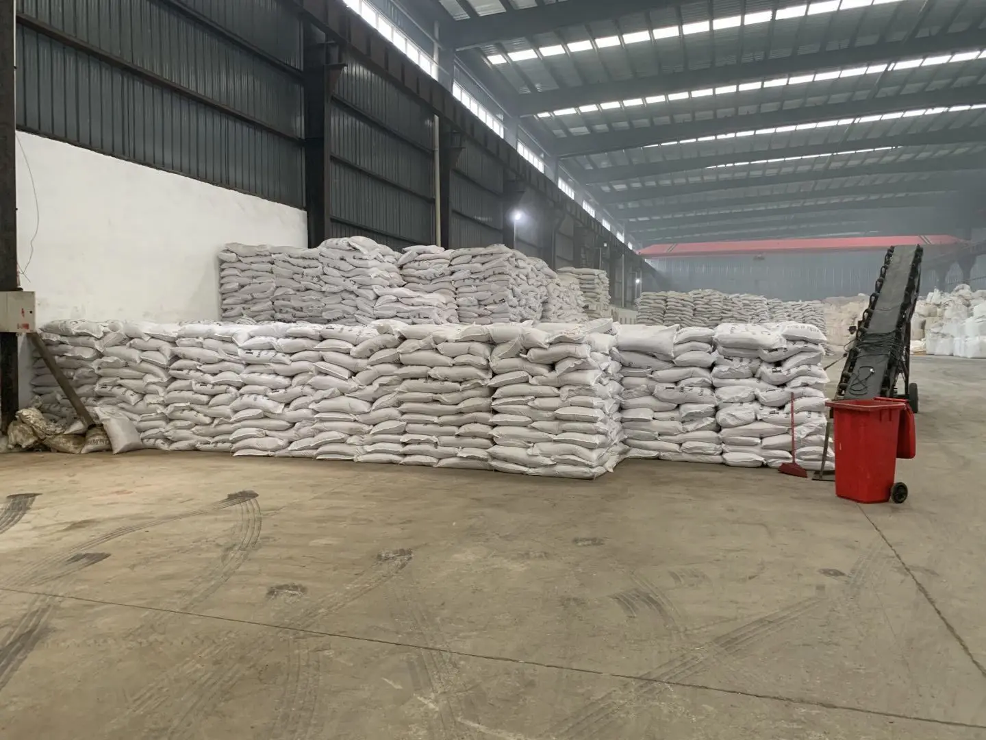 PAM anionic polyacrylamide polyelectrolyte factory price PAM/textile printing binders Polyacrylamide oil field treatment