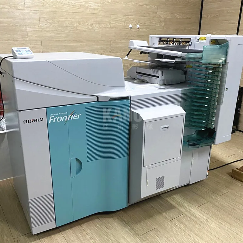  Цифровой лазерный фотопринтер Fuji Frontier 7900