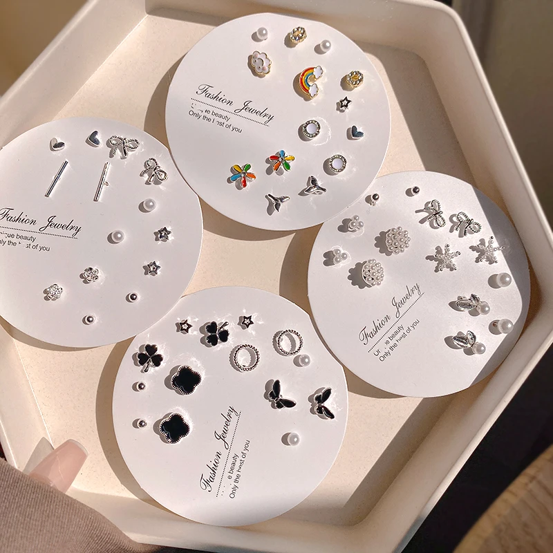 High-quality 2023 new tide fashion temperament niche design sense 14 piece set earrings for women