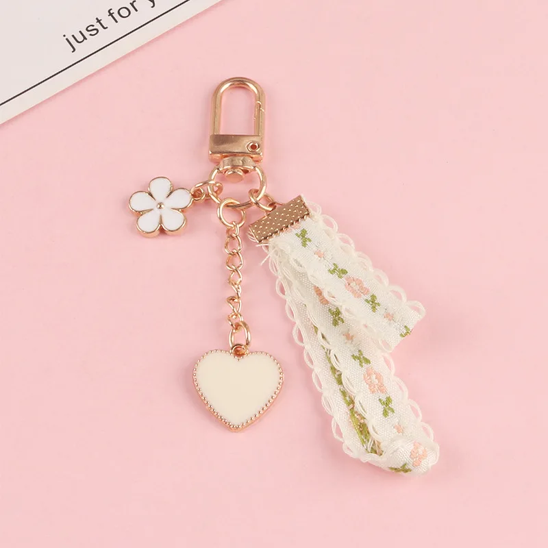 New Charms INS Fashion Small Flower Keychain Pendant Creative Handbag Car Keyring Decorative Keychain Accessories