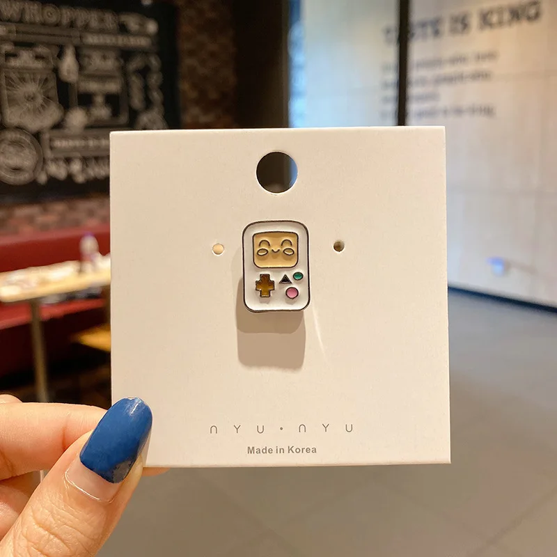 Cute Japanese Brooch Fashion Soft Enamel Pin Accessories Badges Pin Summer Small Accessories Neckline Clothes Metal Custom 50pcs