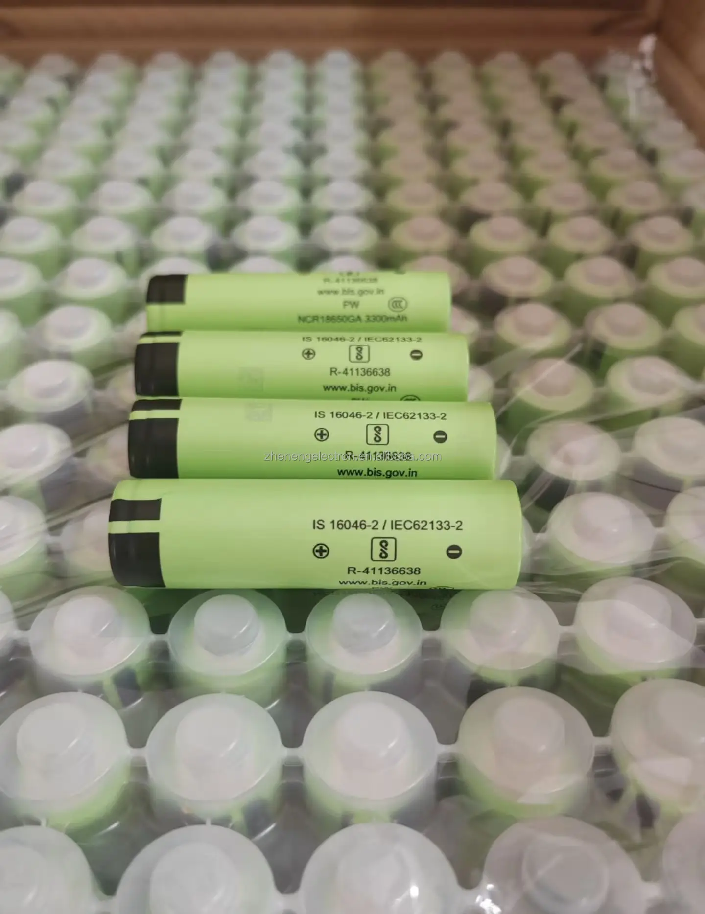 NCR18650GA 3450mAh 10A High Capacity Lithium-Ion Battery for Toys Boats Electric Vehicles Consumer Electronics Home Appliances