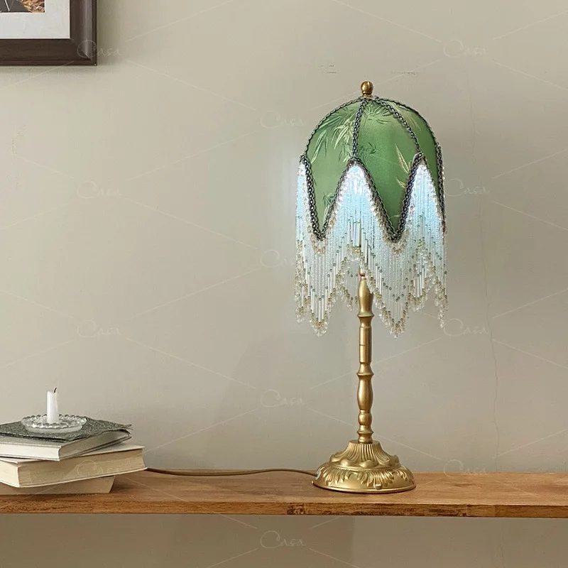 Lumind European luxury vintage Crystal tassel table lamp indoor living room bedside decor lighting lamp lampada da tavolo