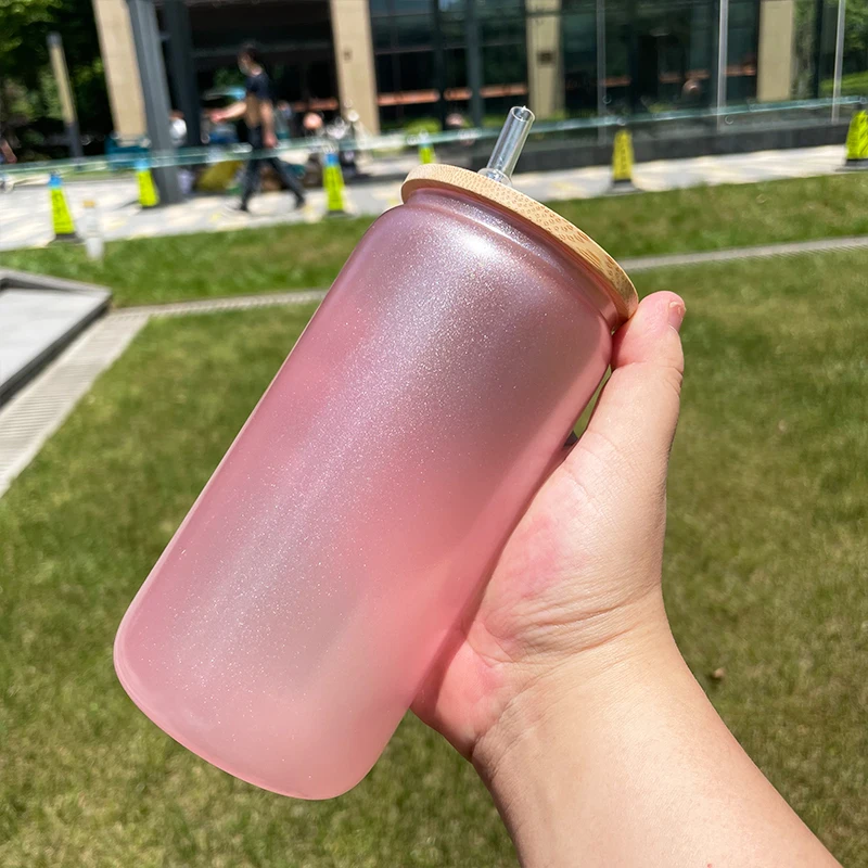 16oz beer glass can change color in the sun glow in the dark beer can shaped glasses with bamboo lid and plastic straw